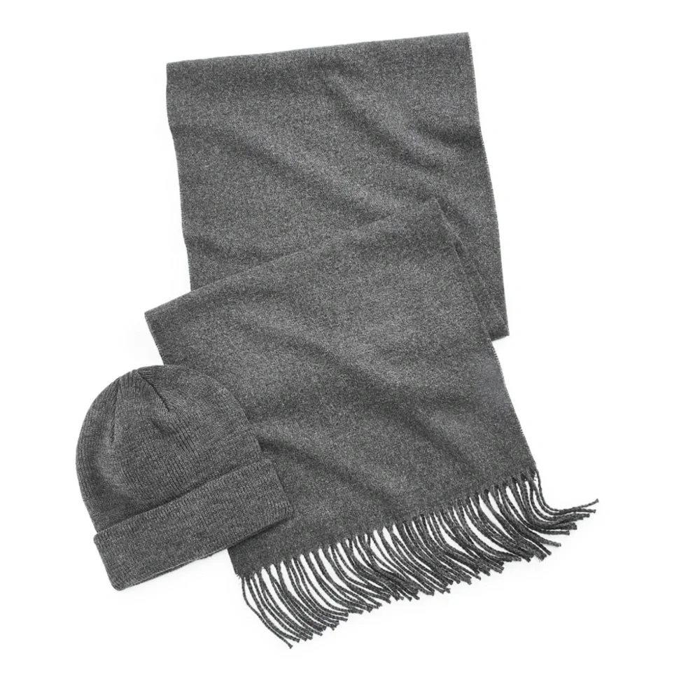New! Men’s Gray Knit Scarf with Fringe and Beanie Set